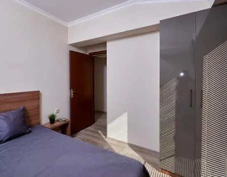 아파트 Bendita House 포마리